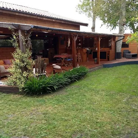 Villa Maison Bois Plein Centre Entre Lac Et Ocean Hourtin